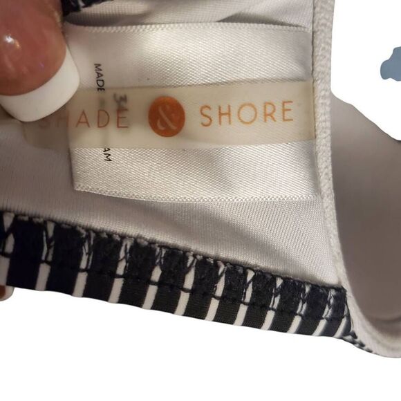 Shade & Shore Twist Front Molded Cup Black And White Striped Bikini Swimsuit Top - Picture 4 of 6